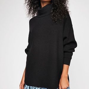 Free People  Softly Structured Tunic Sweater in Black